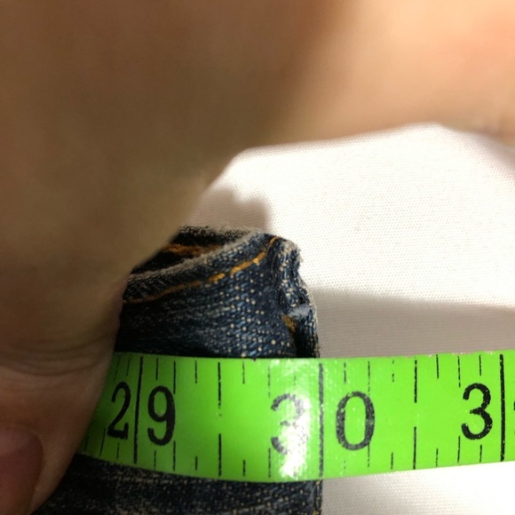 Men’s Levis 505. Size 30/32. Like New. - Picture 3 of 6